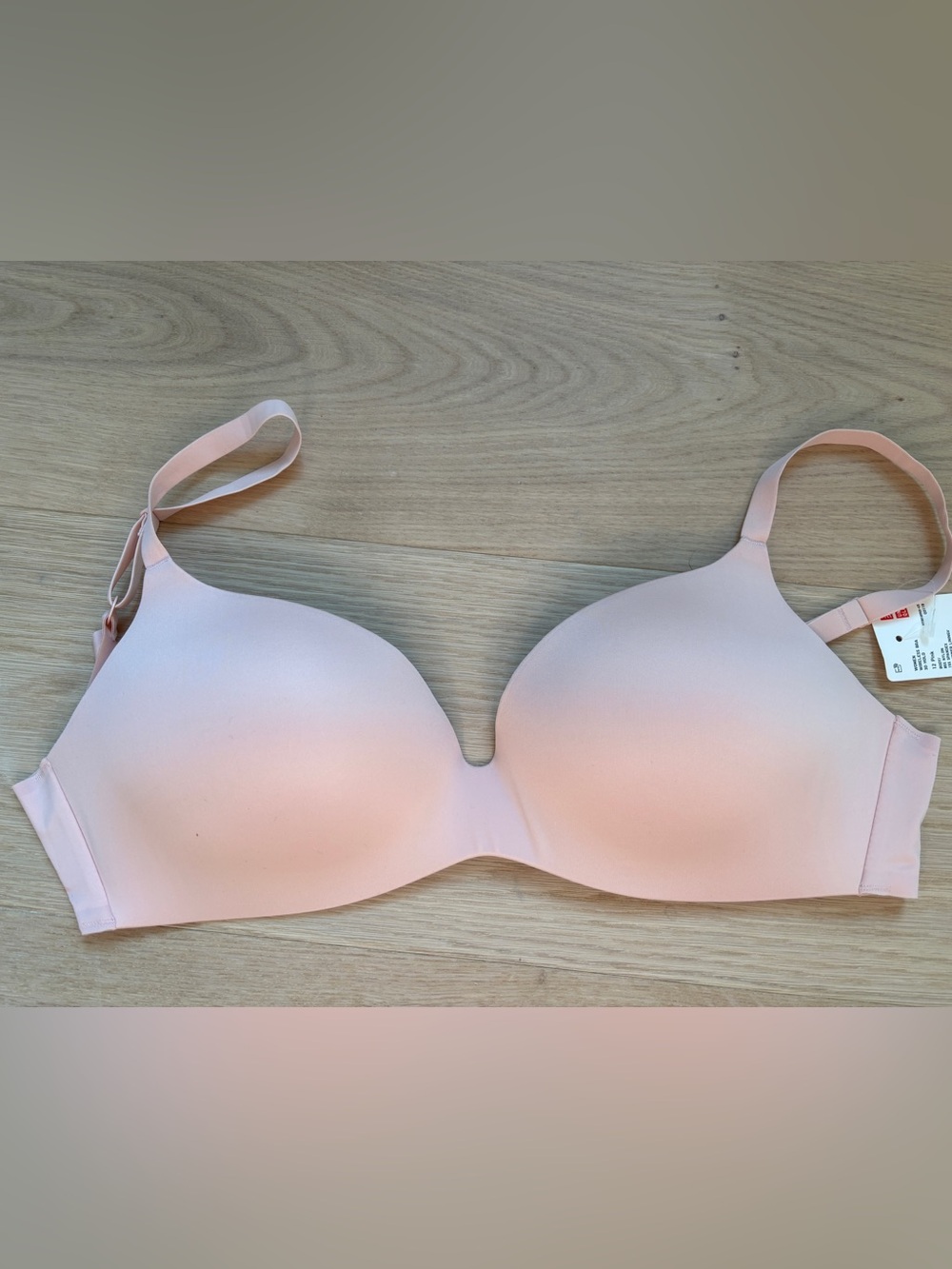 NWT Uniqlo bra